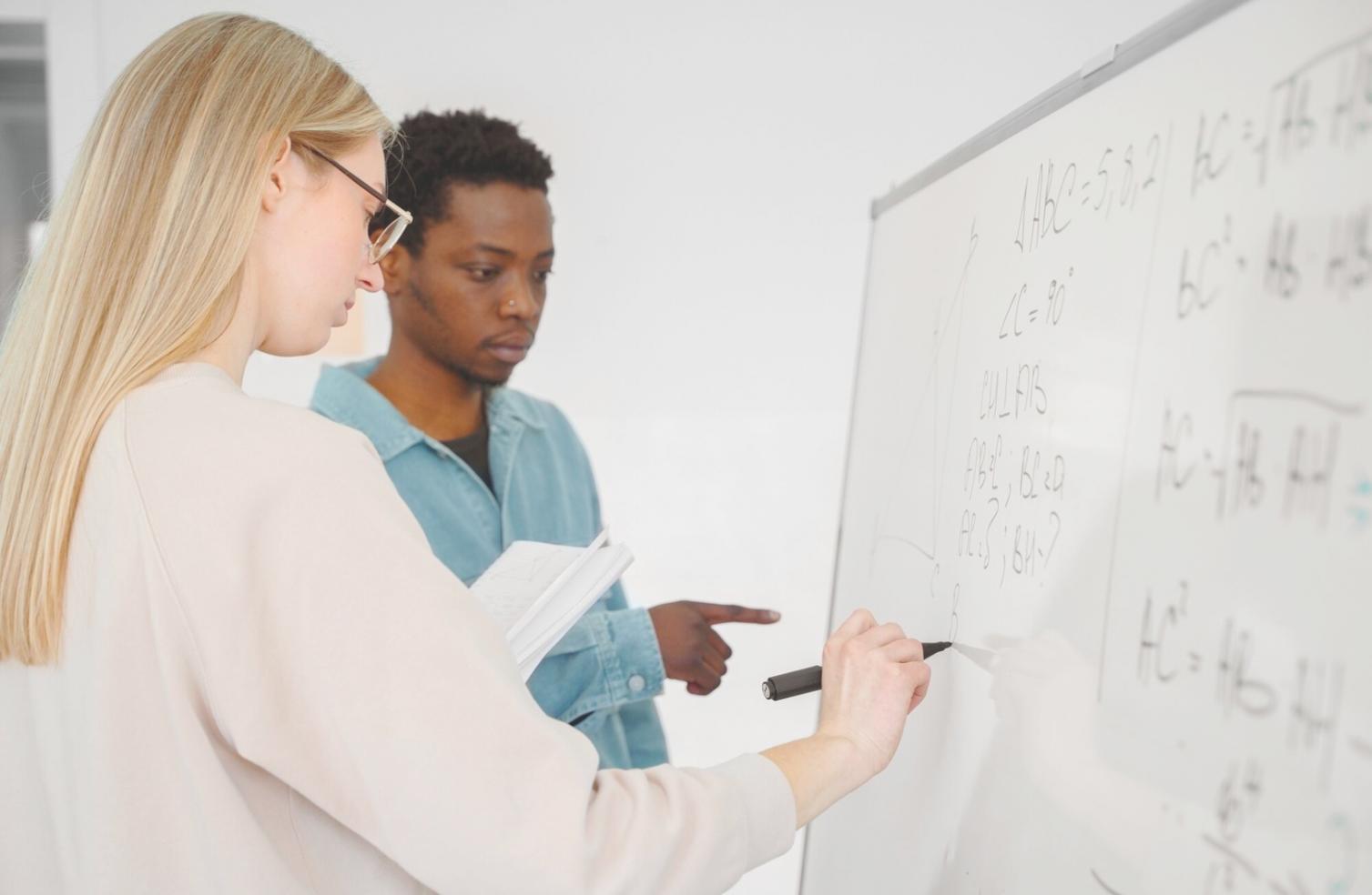 Beratungsgespräch in entspannter Atmosphäre